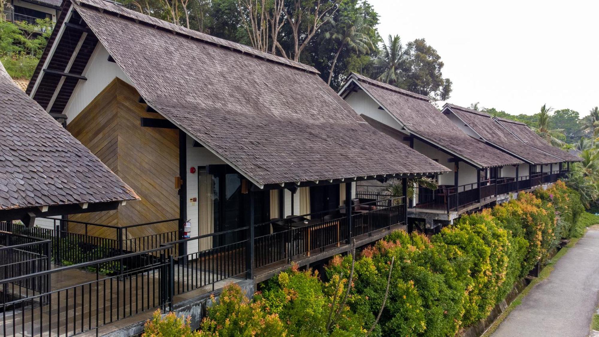 Turi Beach Resort Nongsa Ngoại thất bức ảnh